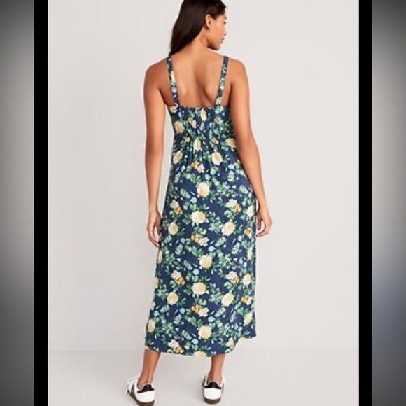 Old Navy floral maxi slip dress - Picture 2 of 7